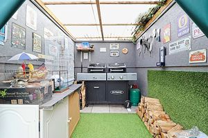 BBQ Area- click for photo gallery